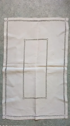 Centre de table ancien - 44 x 67 cm