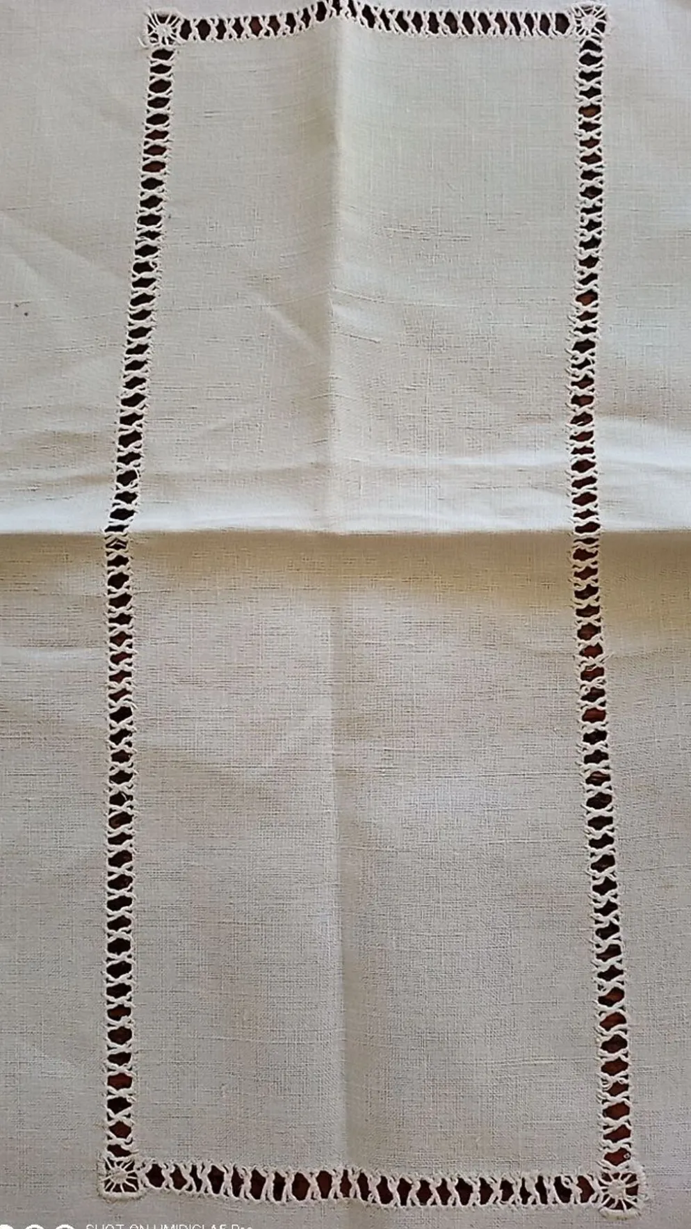 Centre de table ancien - 44 x 67 cm