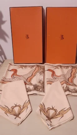 Centre de table et serviette Hermes