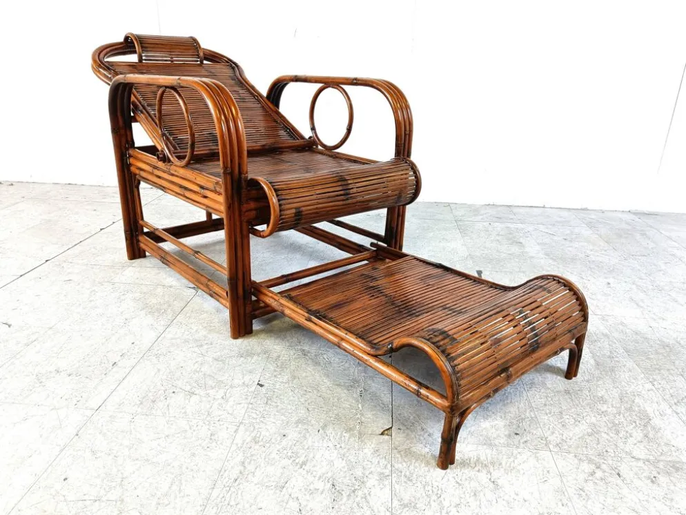Chaise de jardin, chaise longue en rotin et bambou, années 1950