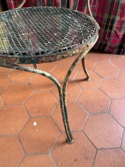Chaise de jardin en fer peint XIXe