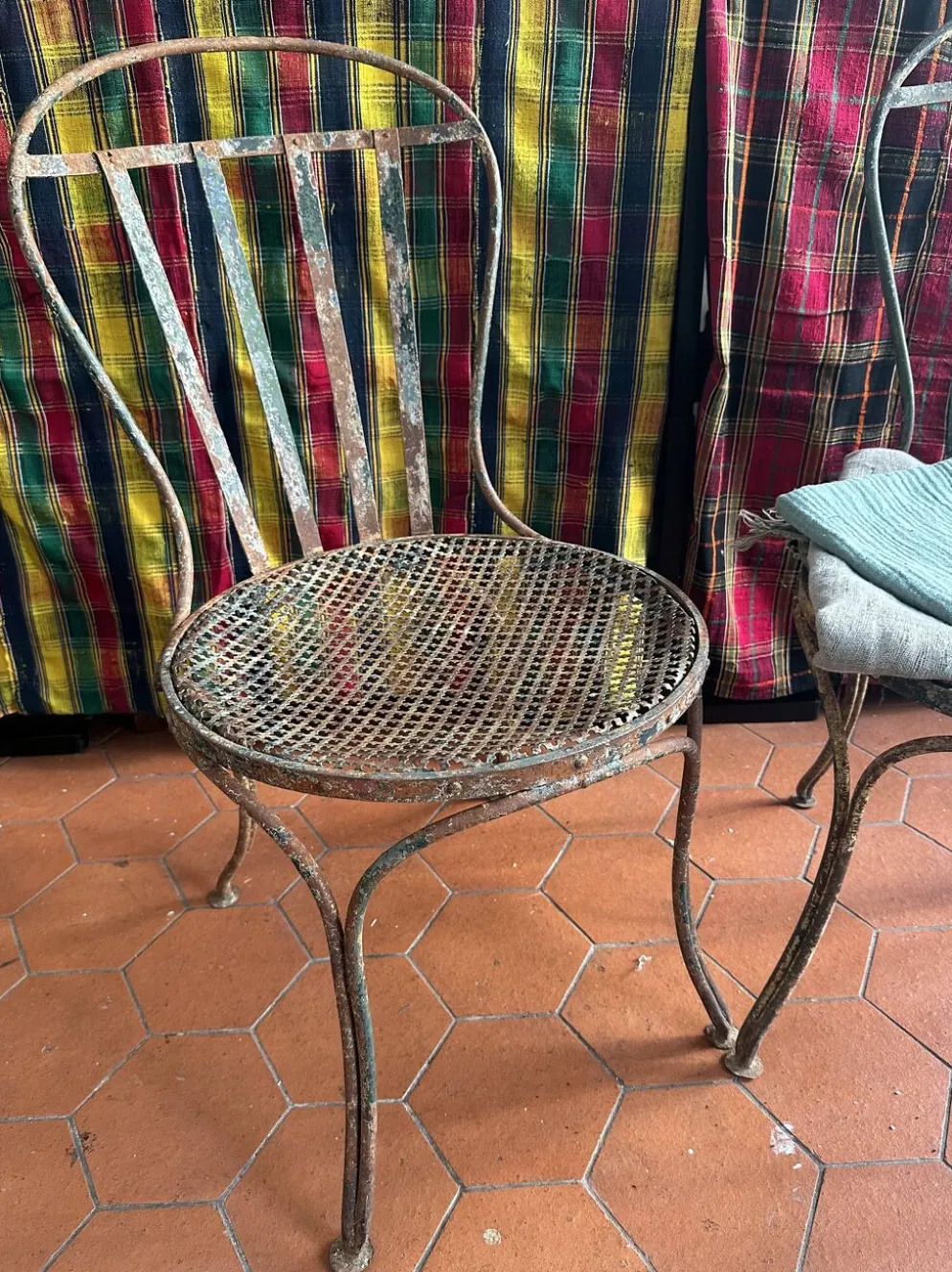 Chaise de jardin en fer peint XIXe