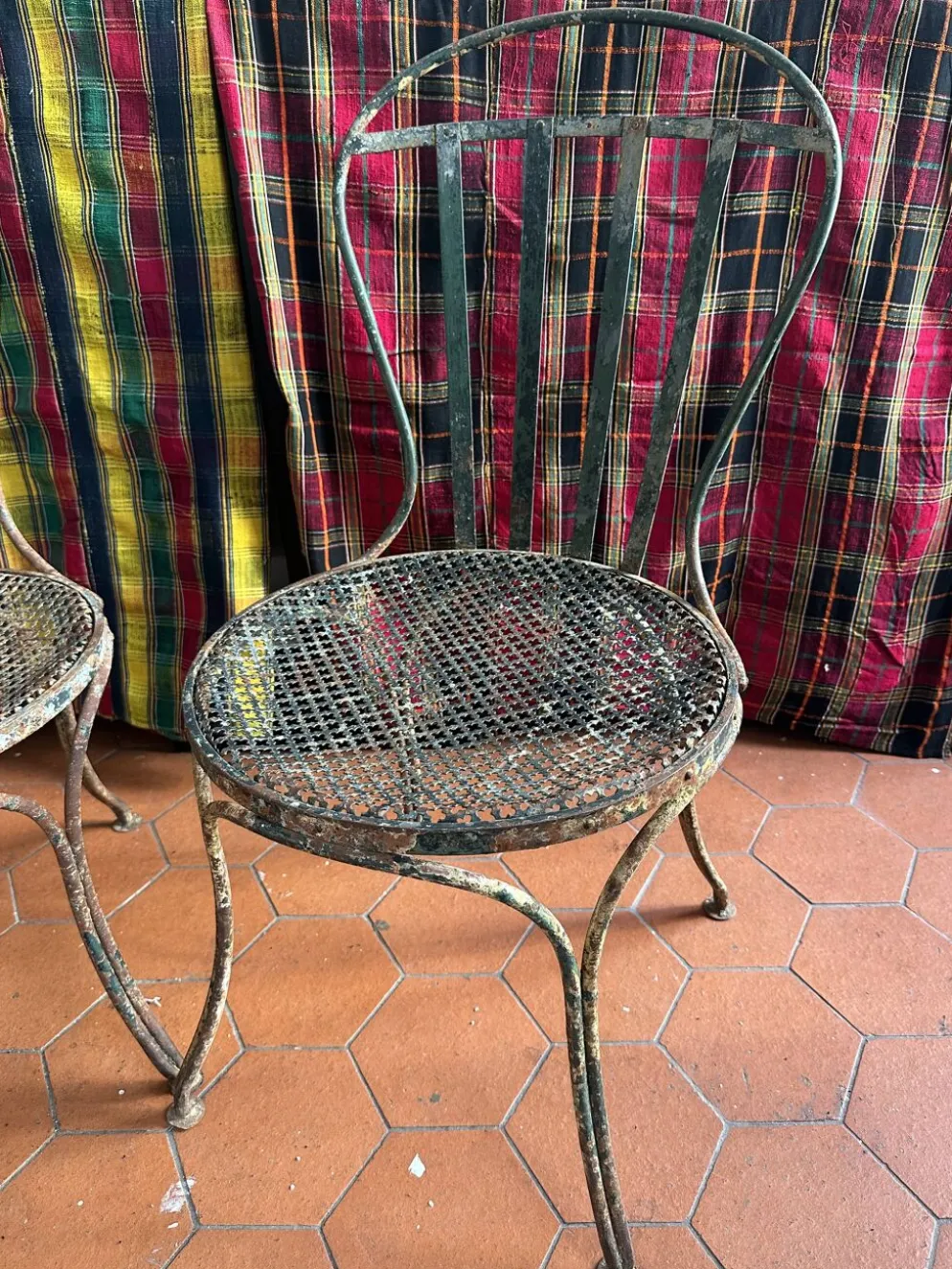 Chaise de jardin en fer peint XIXe