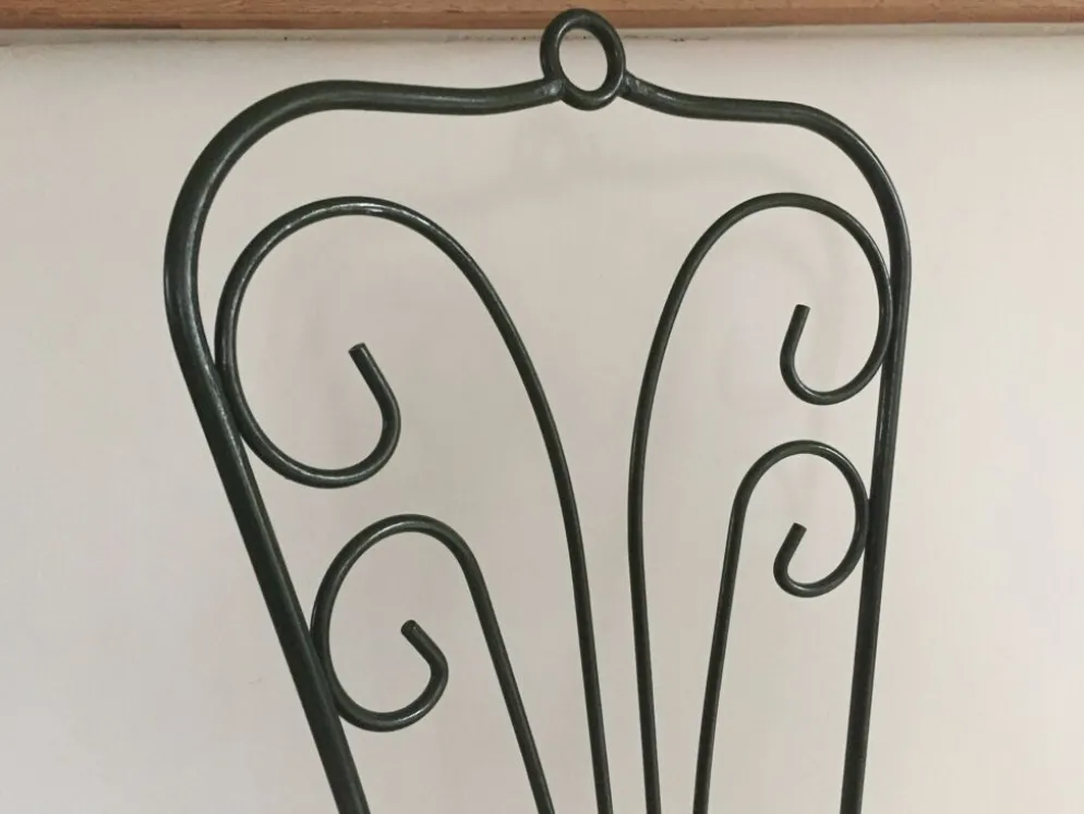 Chaise de jardin vintage en fer forgé
