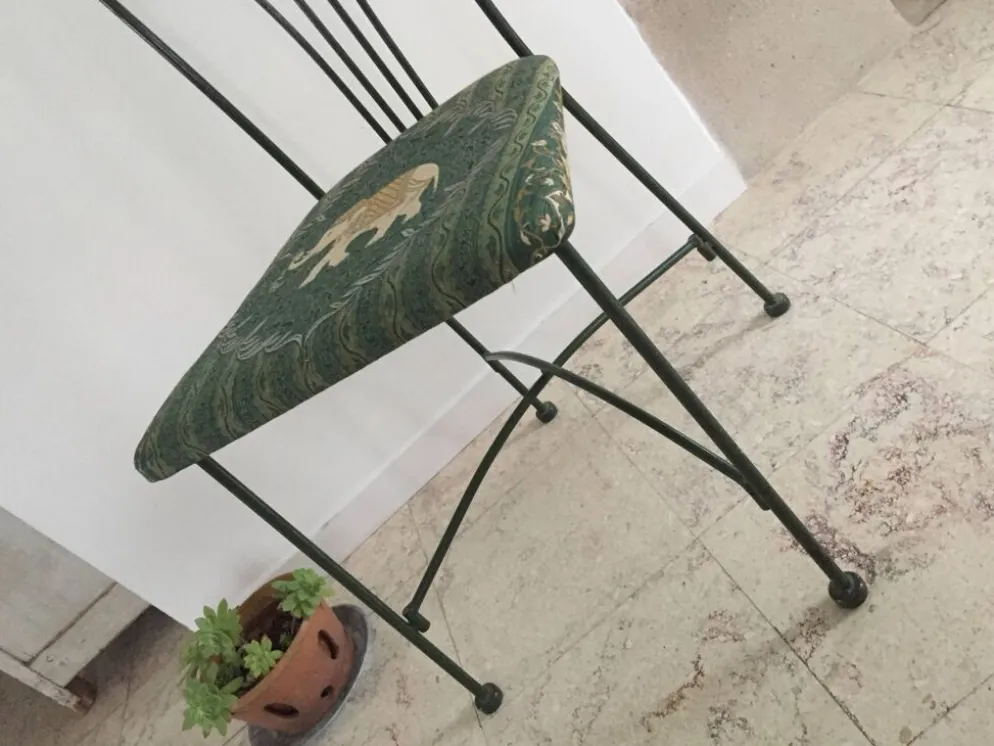 Chaise de jardin vintage en fer forgé