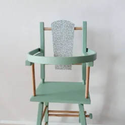 Chaise haute de poupee vintage