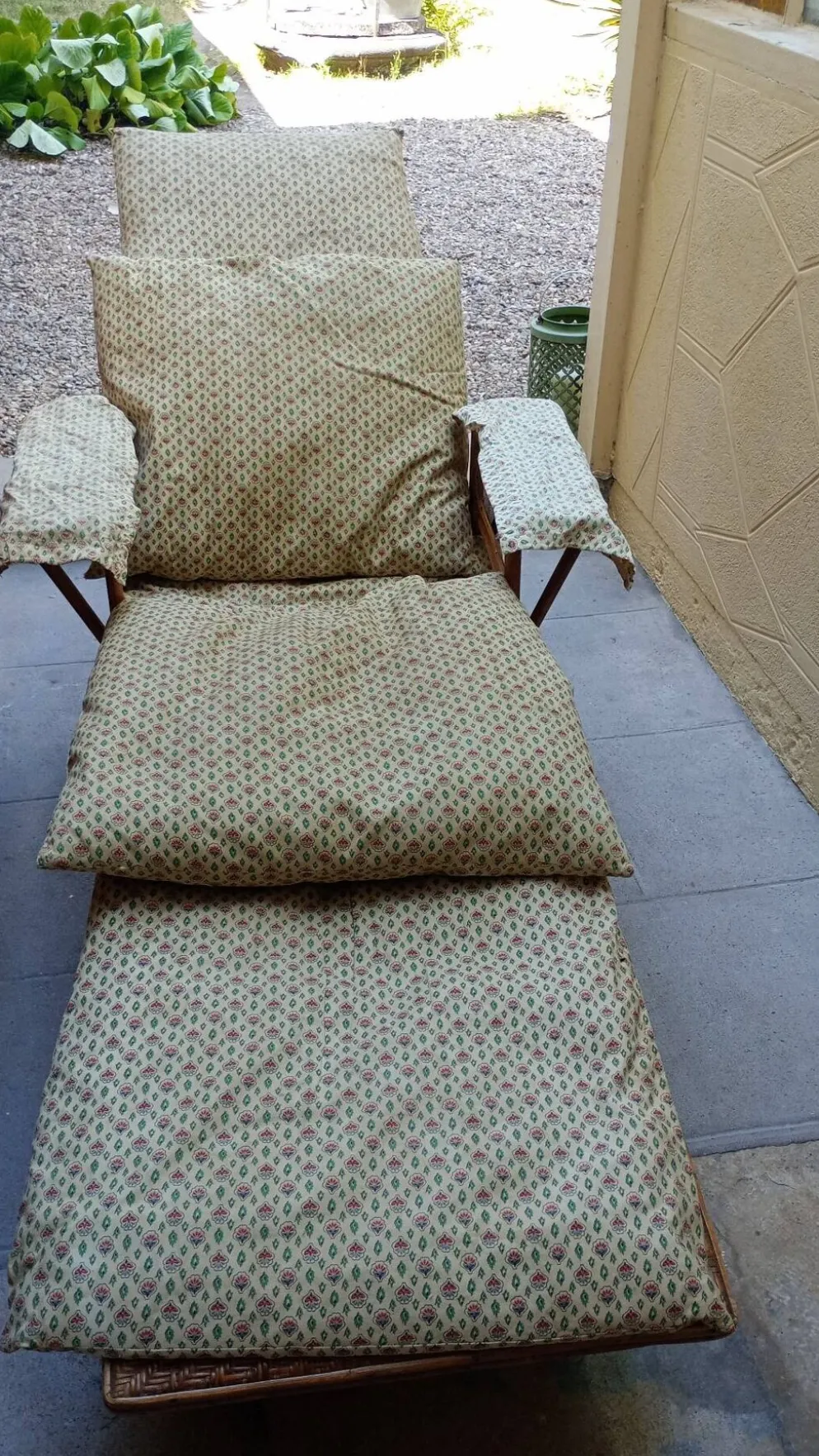 Chaise longue ancienne
