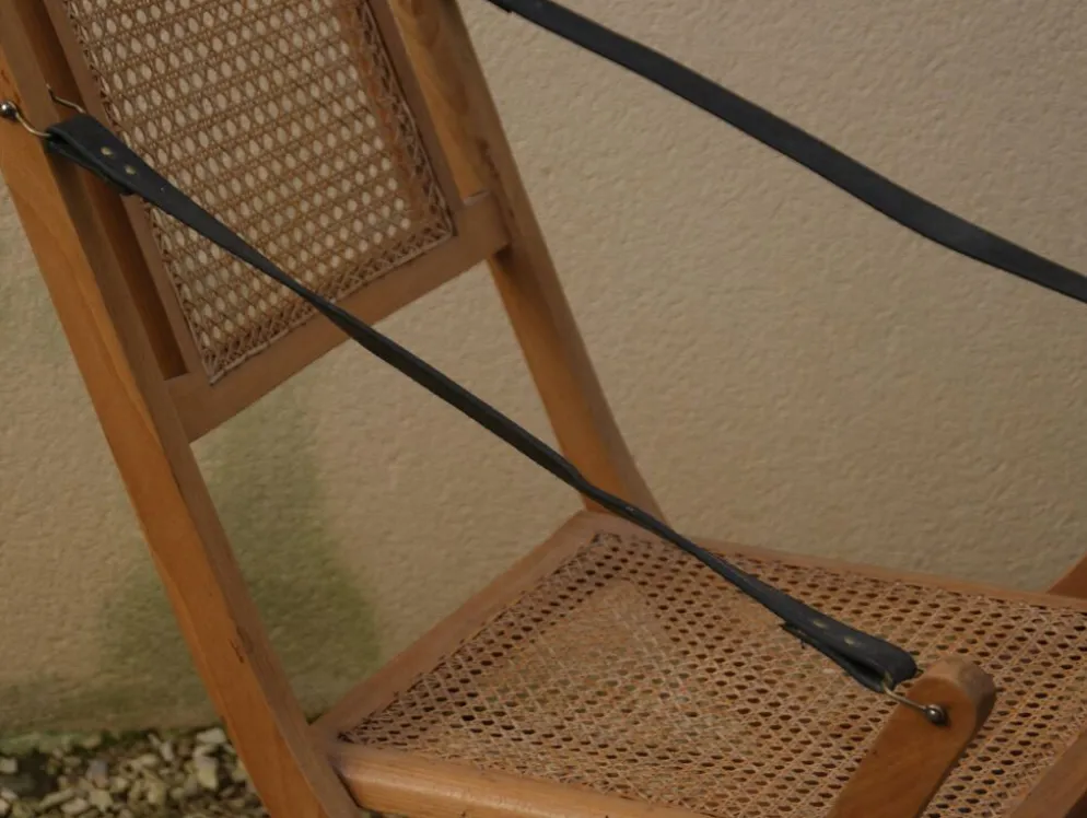 Chaise longue cannée XIXème siècle de style colonial