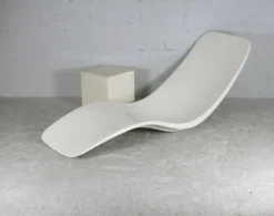 Chaise longue en fibre de verre, Charles Zublena, circa 1965