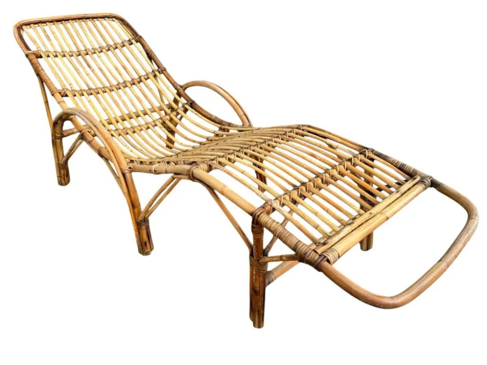 Chaise-longue en rotin italien