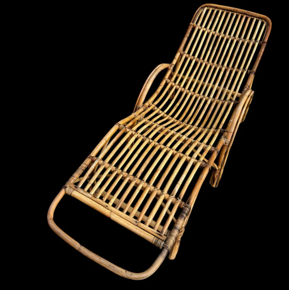 Chaise-longue en rotin italien