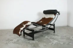 Chaise Longue LC4 par Le Corbusier, Pierre Jeanneret et Charlotte Perriand