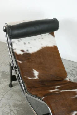 Chaise Longue LC4 par Le Corbusier, Pierre Jeanneret et Charlotte Perriand