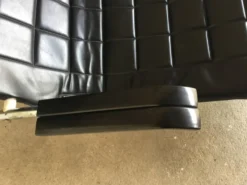Chaise longue ou transat Condor en cuir noir - made in France - design 1970