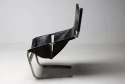 Chaise longue Pierre Paulin F444 en cuir noir - Tout original, Vintage