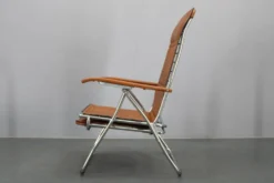 Chaise longue pliante italienne des années 1970 avec revêtement en similicuir