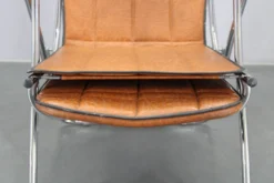 Chaise longue pliante italienne des années 1970 avec revêtement en similicuir