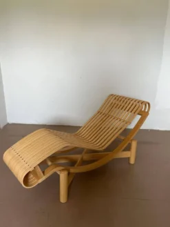 Chaise Longue Tokyo par Charlotte Perriand pour Cassina, 2011