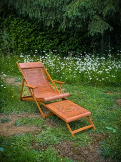 Chaise longue vintage en bambou japonais et repose-pieds
