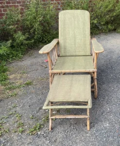 Chaise longue vintage osier rotin