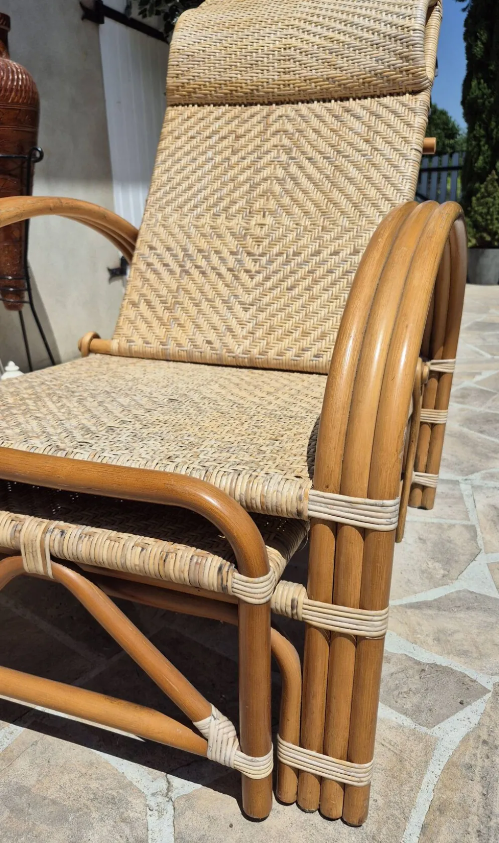 Chaise longue vintage rotin et bambou, circa années 60 Italie