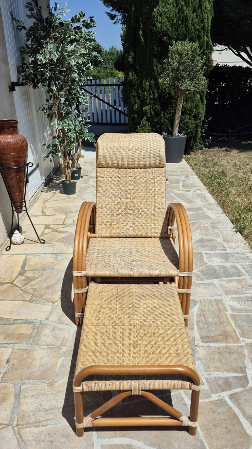 Chaise longue vintage rotin et bambou, circa années 60 Italie