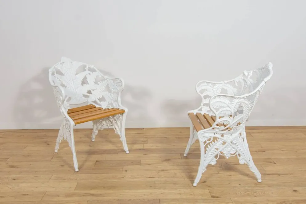 Chaises de jardin en fonte de style victorien Coalbrookdale, Royaume-Uni, années 1950, ensemble de 2.