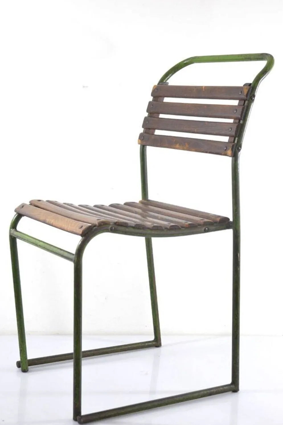 Chaises de patio / véranda vintage – Musée Boijmans, Rotterdam (11 disponibles)