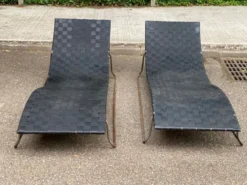 2 chaises longues de jardin en vinyle, années 60