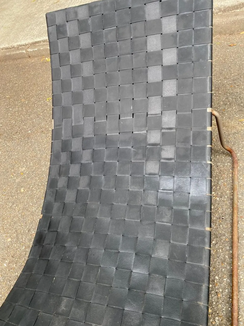2 chaises longues de jardin en vinyle, années 60