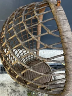 Chaise à suspendre