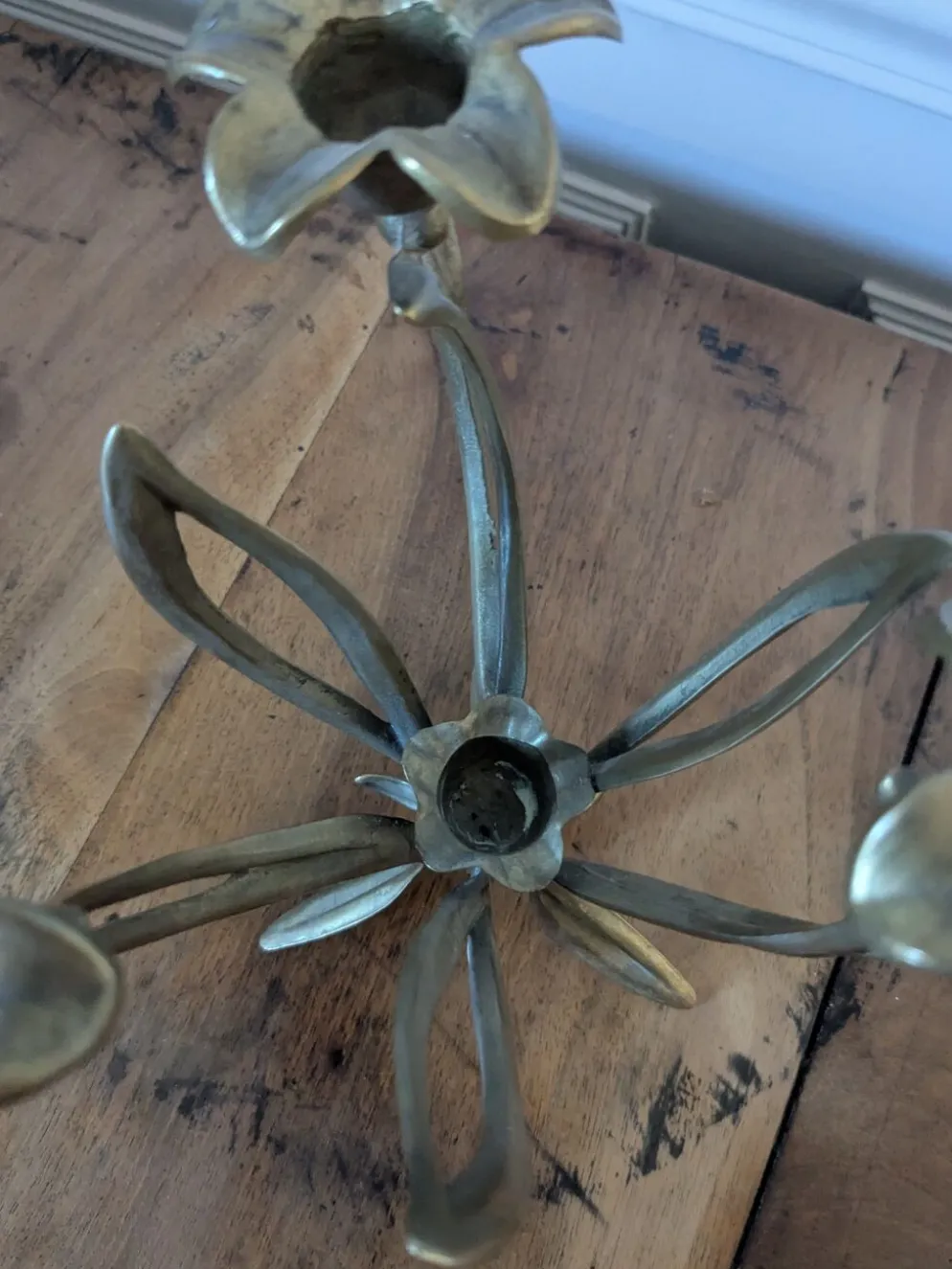Chandelier fleur Art nouveau en laiton