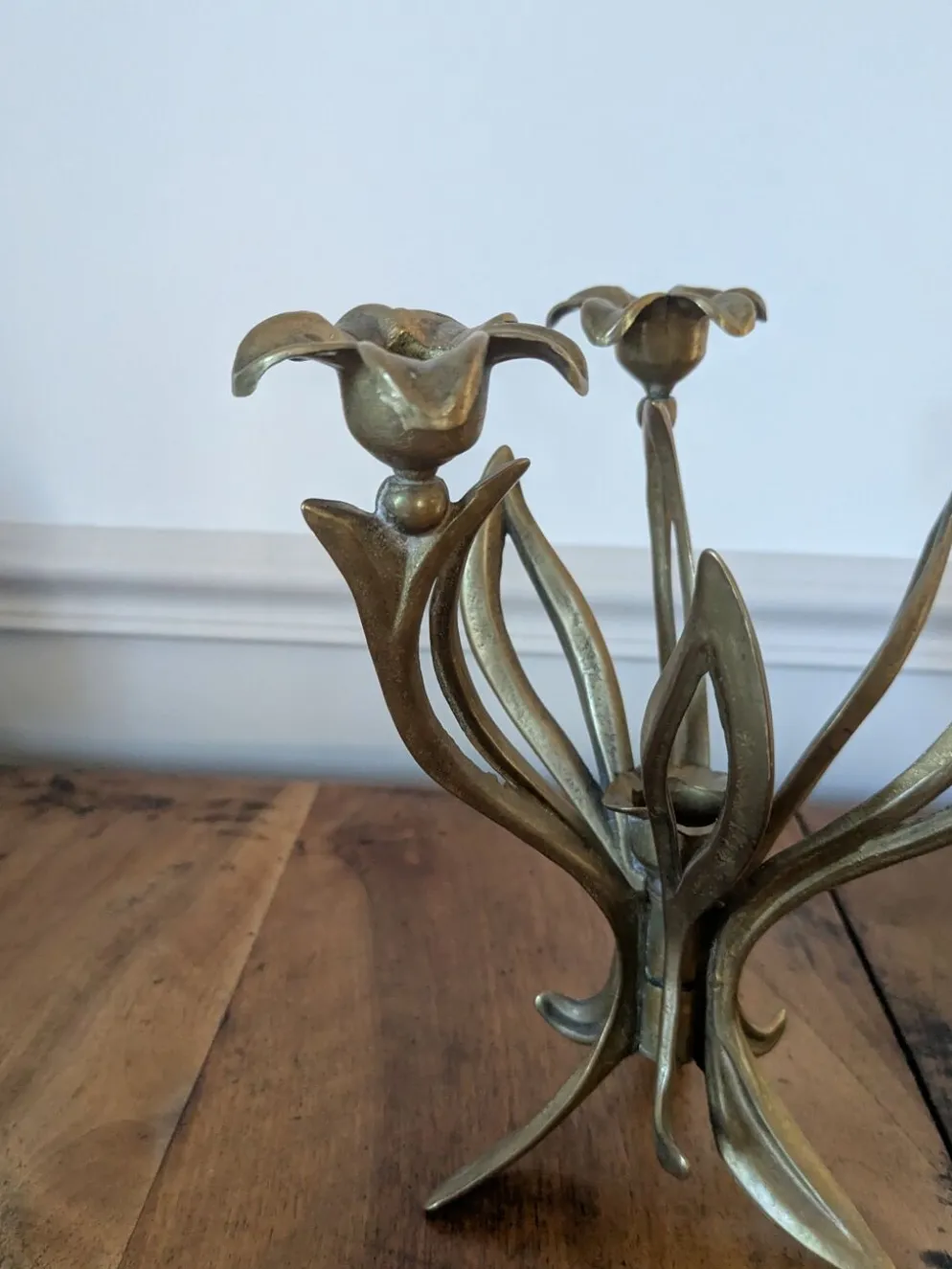 Chandelier fleur Art nouveau en laiton