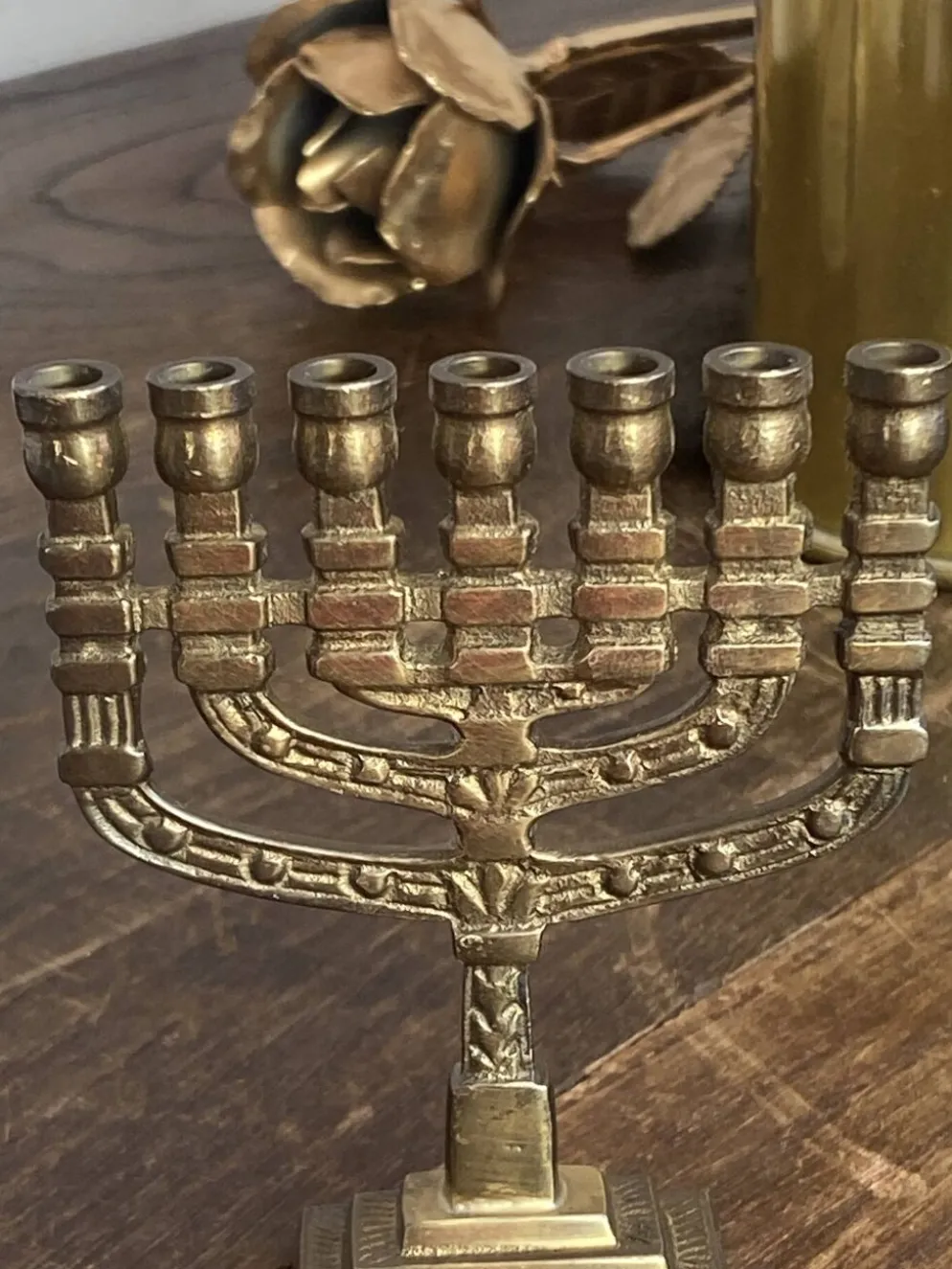 Chandelier, menorah à sept branches, en laiton