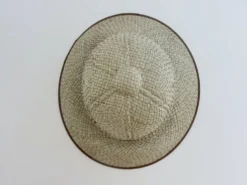 Chapeau, casque colonial, en osier, décoration murale, années 60 70