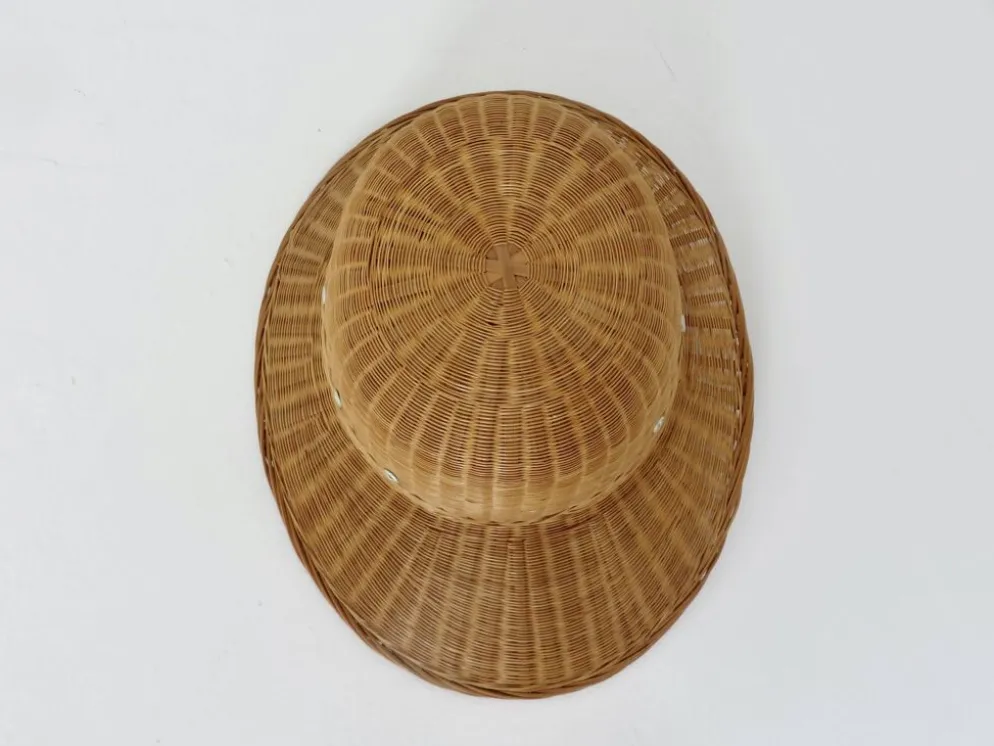 Chapeau, casque colonial, en rotin, osier, décoration murale, 1960 - 1970