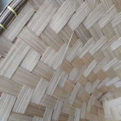 Chapeau chinois en paille