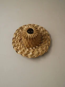 chapeau fibre naturelle tressée décoration campagne bohème ethnique fabrication artisanale