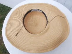 Chapeau paille ancien
