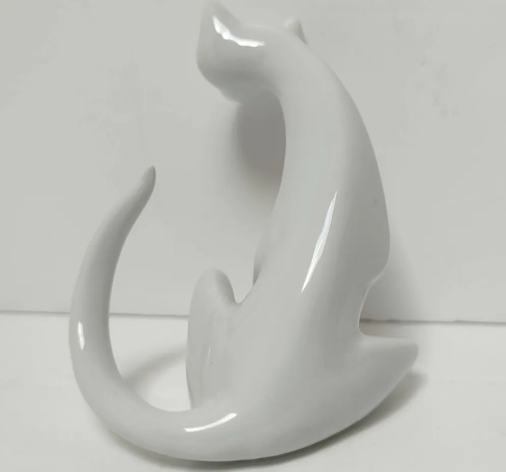 chat hollohaza design années 80 signé