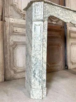 Cheminée de Louis XV pompadour circa 1900 marbre vert d’Estours