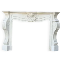 Cheminée Napoléon III en marbre blanc de Carrare, vers 1880