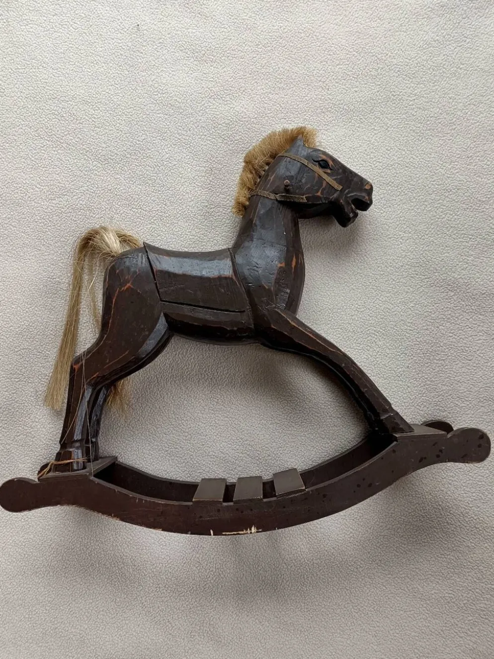 Cheval a bascule rétro bois