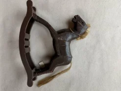 Cheval a bascule rétro bois