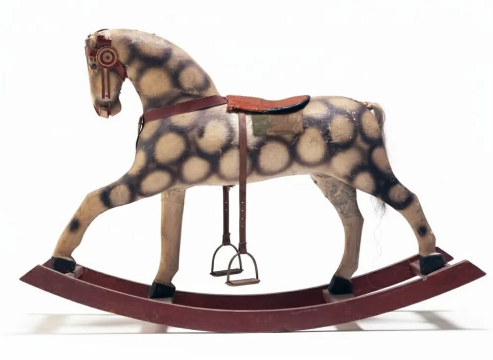 Cheval à bascule ancien, années 1940, Tchécoslovaquie
