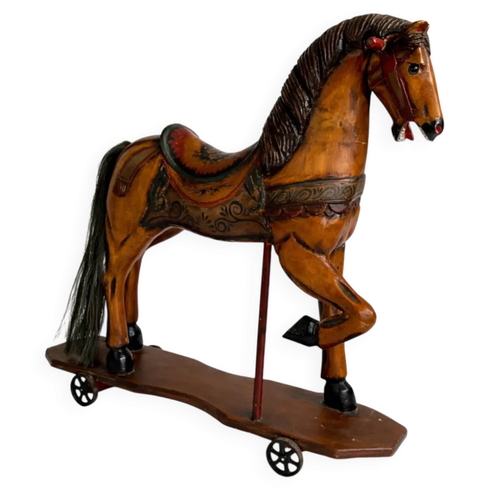 Cheval à bascule ancien en bois peint – Grand modèle décoratif sur roulette