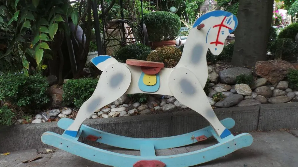 Cheval à bascule vintage
