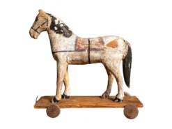 Cheval en bois ancien sur roues, début du 20e siècle