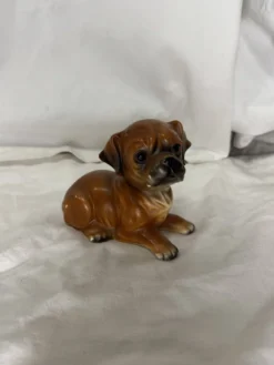 Chien en céramique