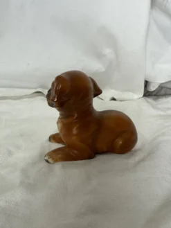 Chien en céramique